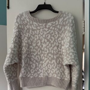 Jessica Simpson Cream and Tan Patterned Sweater